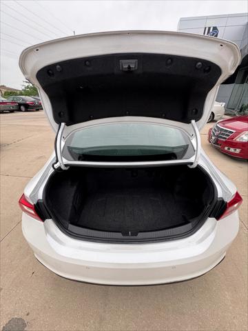 2016 Chevrolet Malibu Hybrid Base
