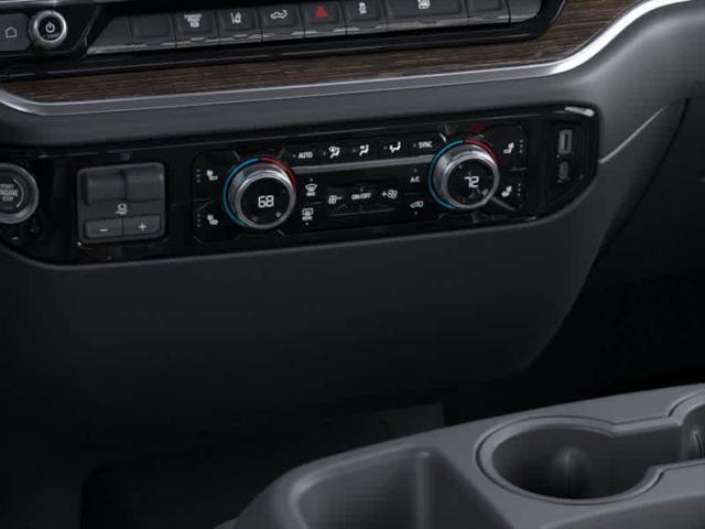 2025 GMC Sierra 2500HD 4WD Crew Cab Standard Bed SLT