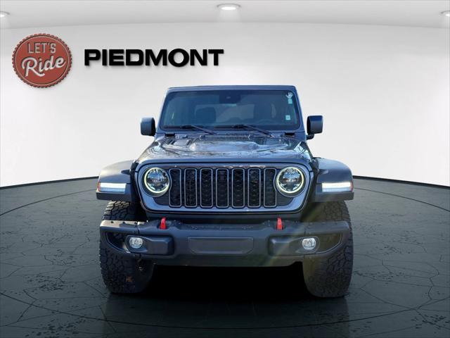 2025 Jeep Gladiator GLADIATOR RUBICON 4X4