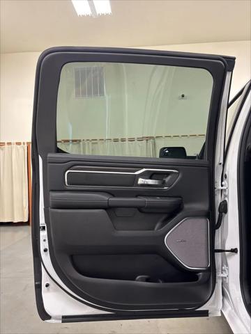 2026 Ram 1500 Laramie Crew Cab 4x4 5'7" Box