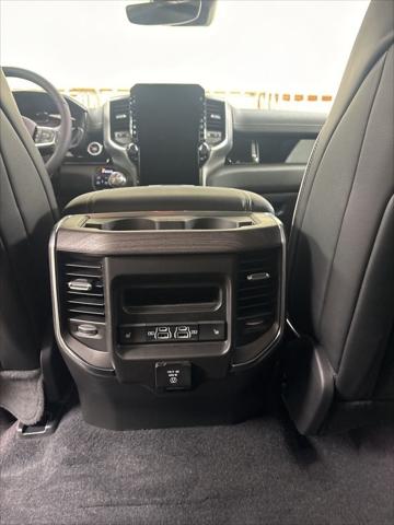 2026 Ram 1500 Laramie Crew Cab 4x4 5'7" Box
