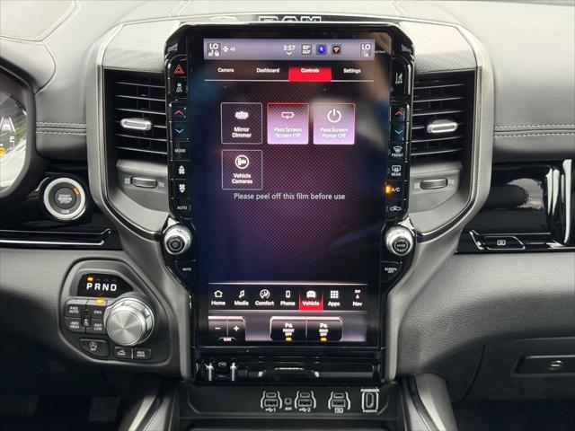 2026 Ram 1500 Rebel Crew Cab 4x4 5'7" Box