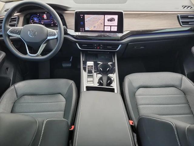 2025 Volkswagen Atlas 2.0T SEL