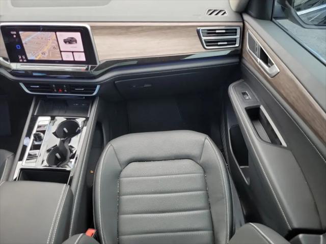 2025 Volkswagen Atlas 2.0T SEL