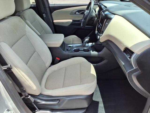 2022 Chevrolet Traverse FWD LS