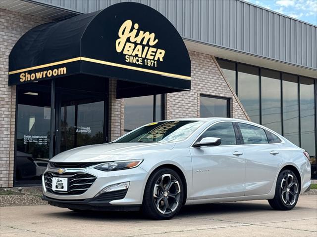 2022 Chevrolet Malibu FWD LT