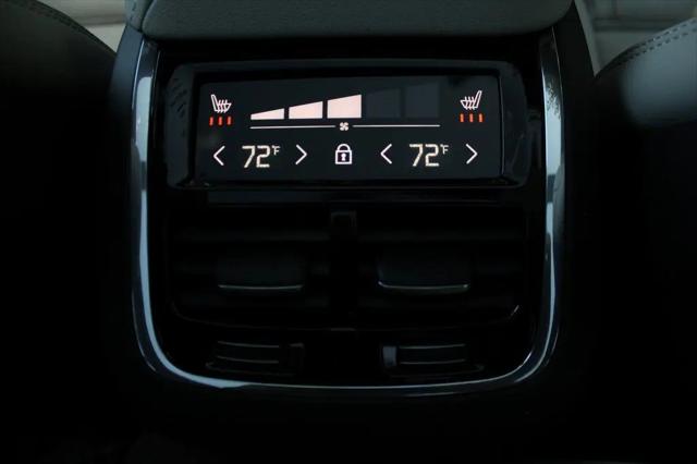 2026 Volvo V60 Cross Country Ultra, B5 AWD Gas (mild hybrid)