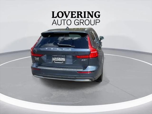 2026 Volvo V60 Cross Country Ultra, B5 AWD Gas (mild hybrid)