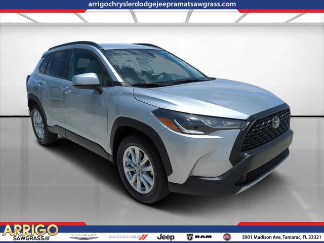 2022 Toyota Corolla Cross LE