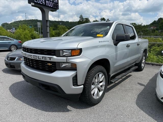 2021 Chevrolet Silverado 1500 4WD Crew Cab Short Bed Custom