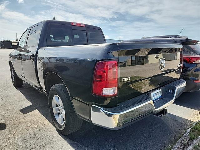 2023 RAM 1500 Classic SLT Crew Cab 4x4 57 Box
