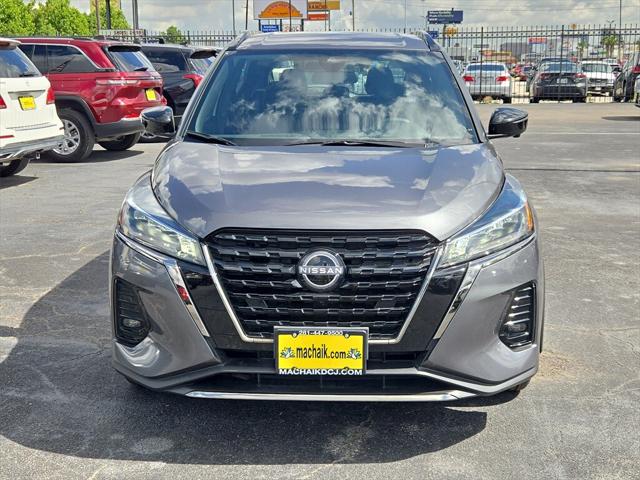 2024 Nissan Kicks SR Xtronic CVT