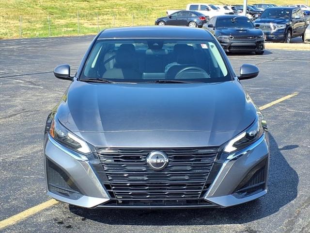 2023 Nissan Altima SV FWD