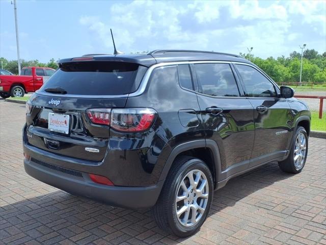 2022 Jeep Compass Latitude Lux 4x4