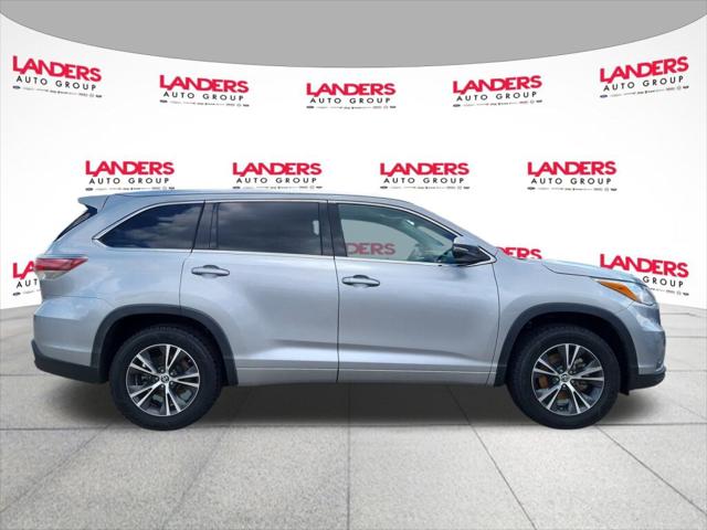 2016 Toyota Highlander XLE V6