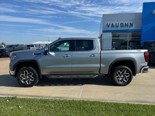 2023 GMC Sierra 1500 4WD Crew Cab Short Box SLT