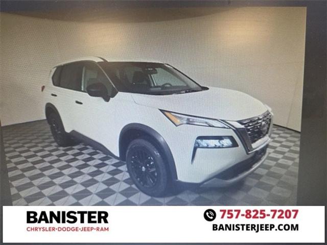 2023 Nissan Rogue S FWD
