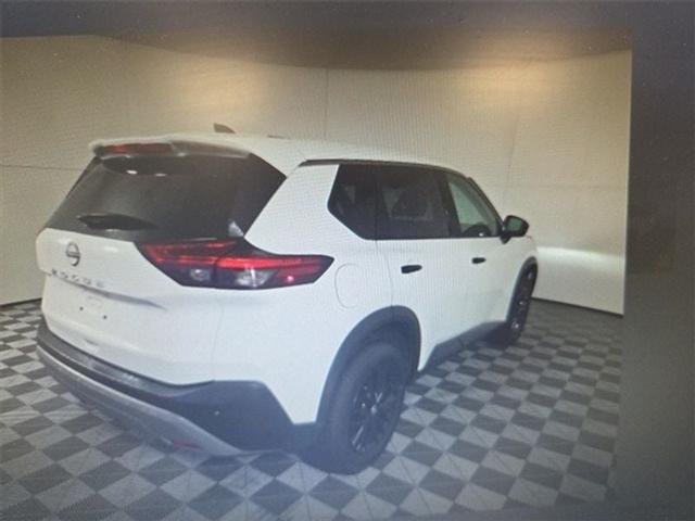 2023 Nissan Rogue S FWD