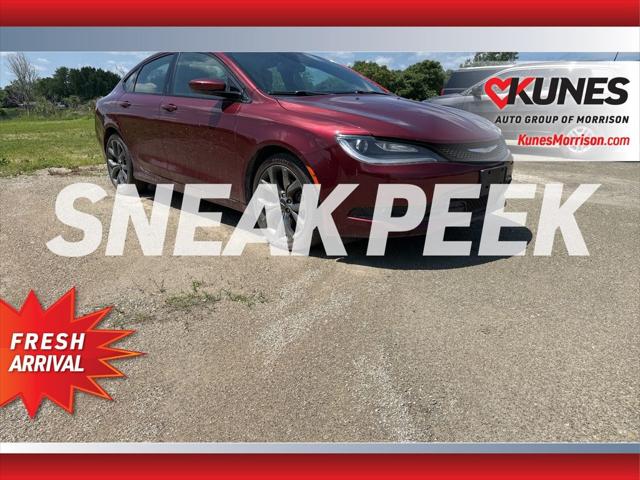 2015 Chrysler 200 S