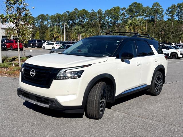 2024 Nissan Pathfinder Platinum 4WD