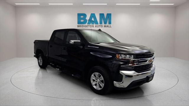 2022 Chevrolet Silverado 1500 LTD 4WD Crew Cab Short Bed LT