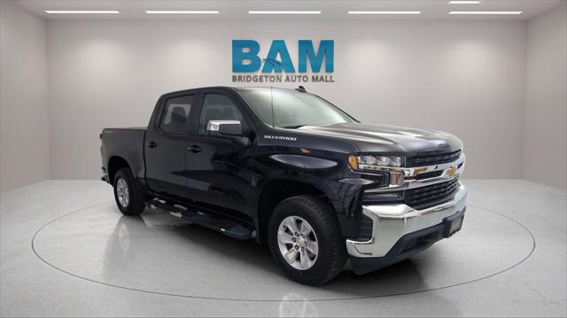 2022 Chevrolet Silverado 1500 LTD 4WD Crew Cab Short Bed LT 2022 Chevrolet Silverado 1500 LTD 4WD Crew Cab Short Bed LT