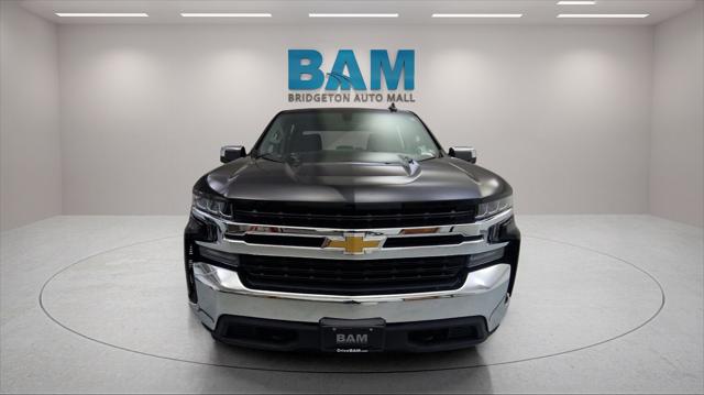 2022 Chevrolet Silverado 1500 LTD 4WD Crew Cab Short Bed LT 2022 Chevrolet Silverado 1500 LTD 4WD Crew Cab Short Bed LT