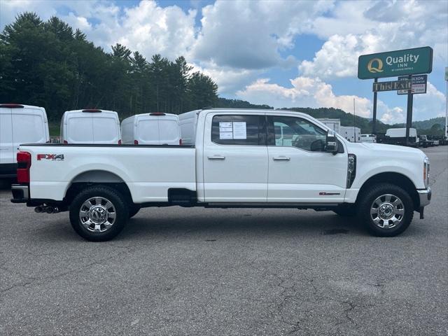 2023 Ford F-350 LARIAT