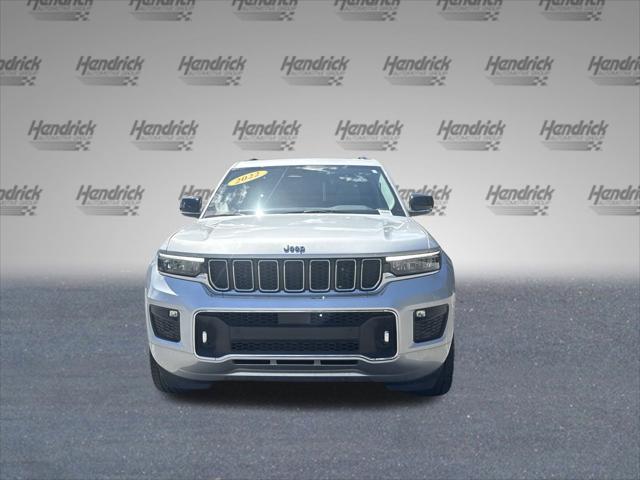 2022 Jeep Grand Cherokee Overland 4x2