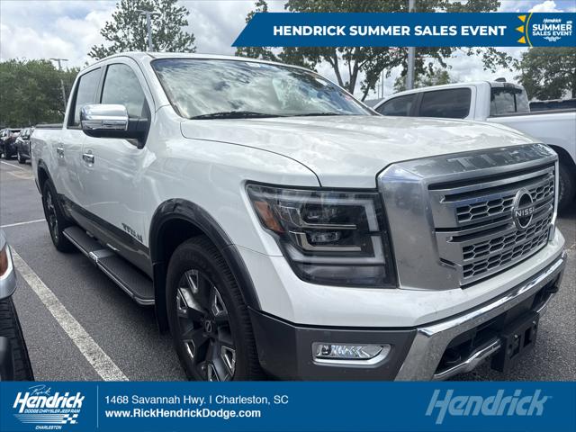 2023 Nissan TITAN Crew Cab Platinum Reserve 4x2