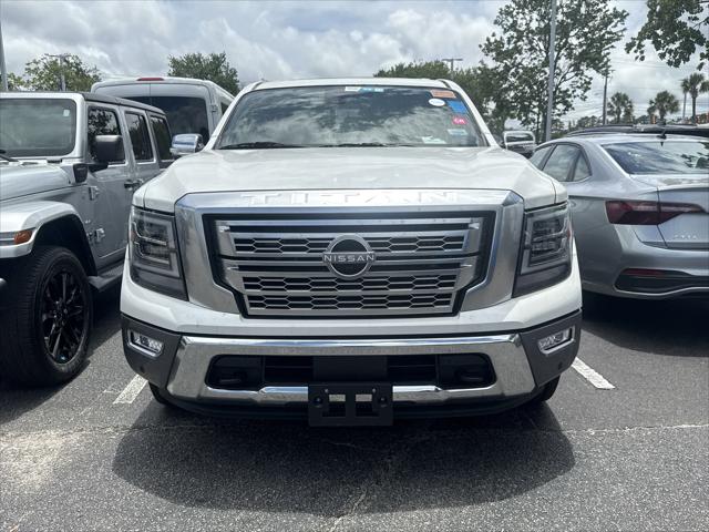 2023 Nissan TITAN Crew Cab Platinum Reserve 4x2