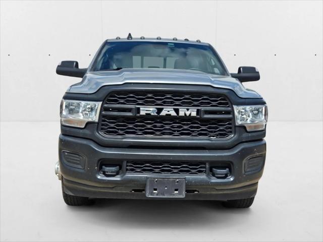 2022 RAM 3500 Tradesman Crew Cab 4x4 8 Box
