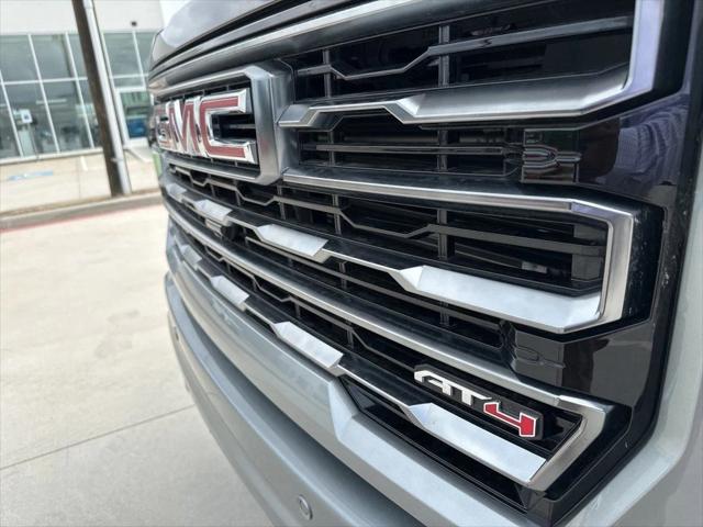 2025 GMC Sierra 2500HD 4WD Crew Cab Standard Bed AT4