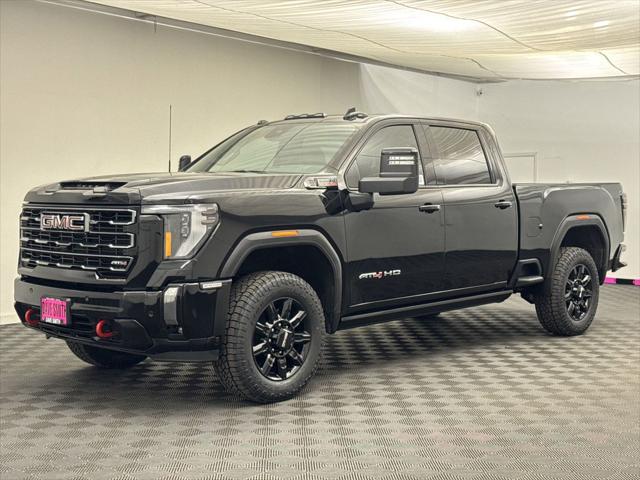 2024 GMC Sierra 2500HD 4WD Crew Cab Standard Bed AT4