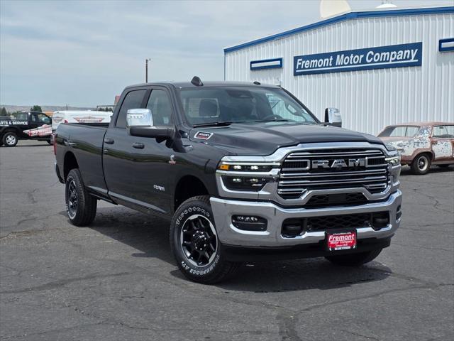 2025 RAM Ram 3500 RAM 3500 LARAMIE CREW CAB 4X4 8 BOX