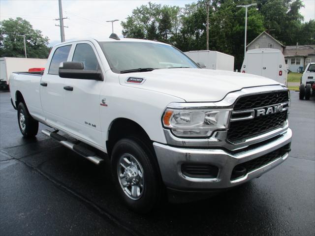 2022 RAM 3500 Tradesman Crew Cab 4x4 8 Box