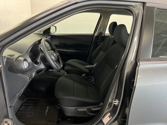2024 Nissan Kicks S Xtronic CVT