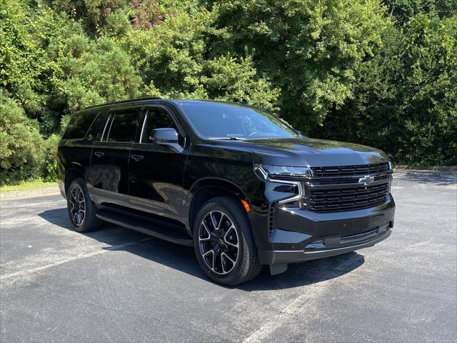 2023 Chevrolet Suburban 4WD RST
