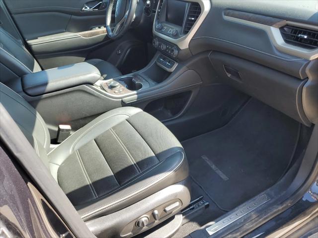 2022 GMC Acadia AWD Denali