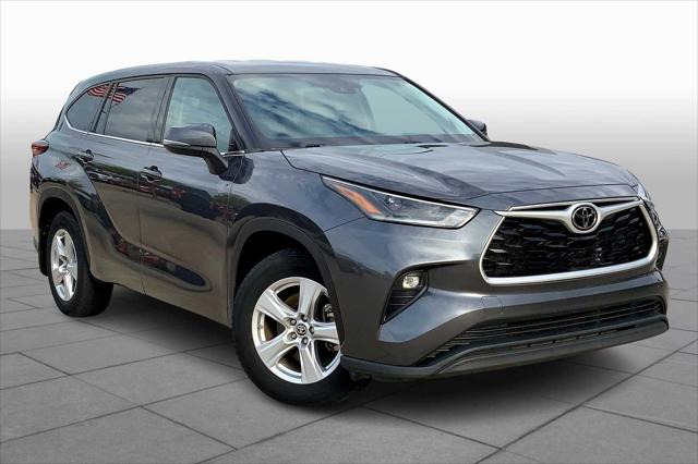 2021 Toyota Highlander LE