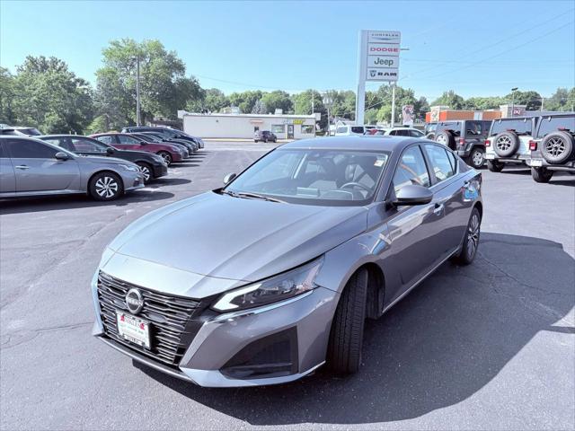 2023 Nissan Altima SV FWD