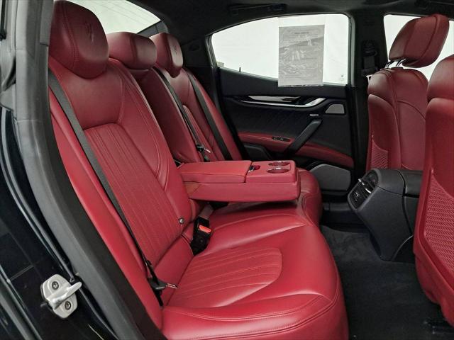 2022 Maserati Ghibli Modena Q4
