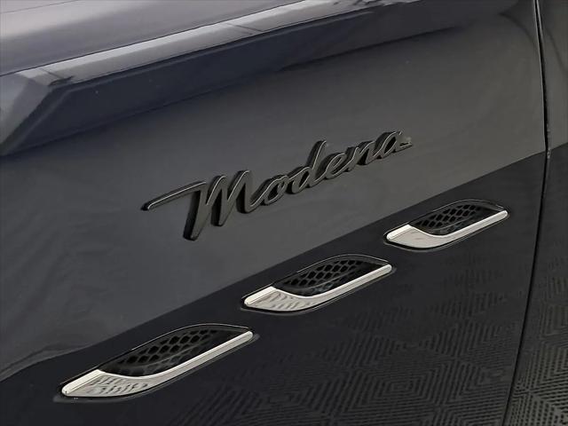 2022 Maserati Ghibli Modena Q4