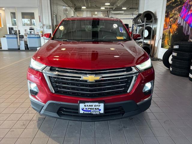 2023 Chevrolet Traverse AWD LT Leather