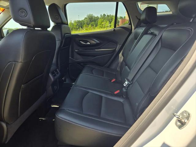2023 GMC Terrain FWD SLT