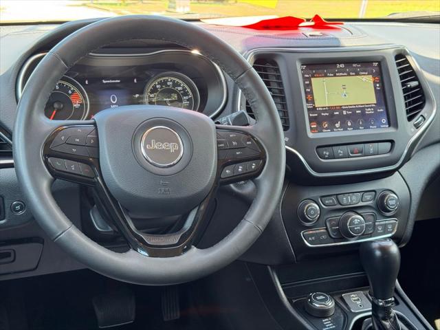 2023 Jeep Cherokee Altitude Lux 4x4