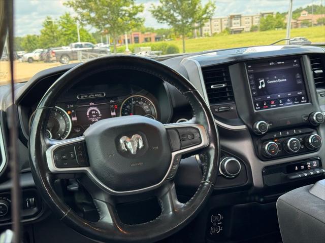 2020 RAM 1500 Big Horn Crew Cab 4x4 64 Box