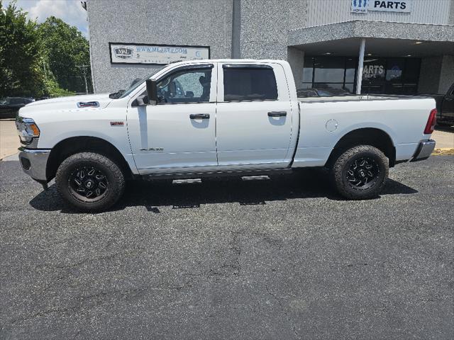 2020 RAM 2500 Tradesman Crew Cab 4X4 64 Box