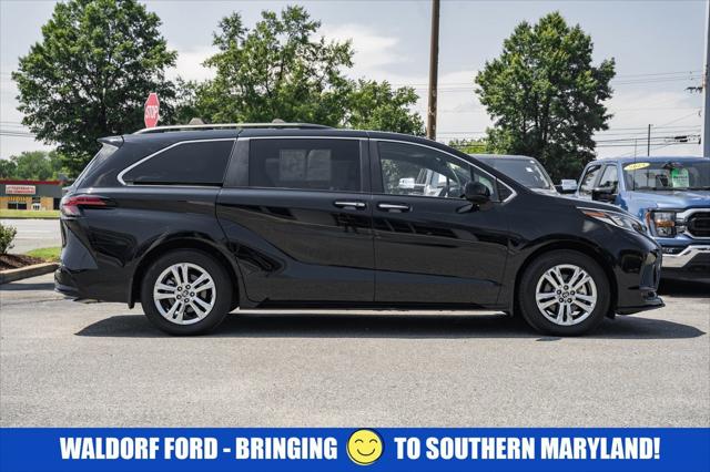2022 Toyota Sienna XSE