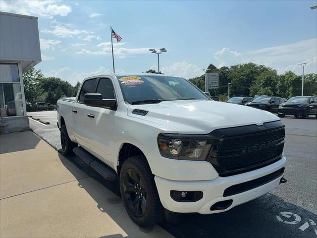 2024 RAM 1500 Tradesman Crew Cab 4x4 64 Box